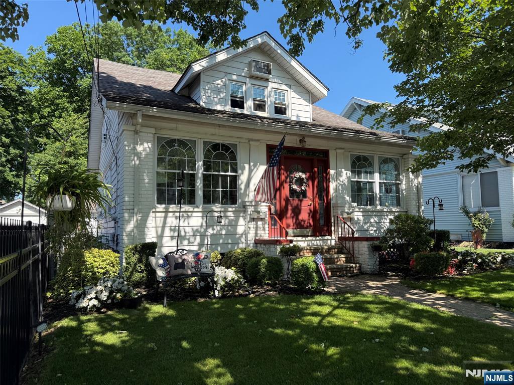 22 Wagner Place 2 - Photo 1