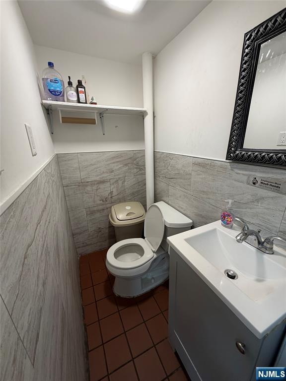 199 Summer Avenue - Photo 4