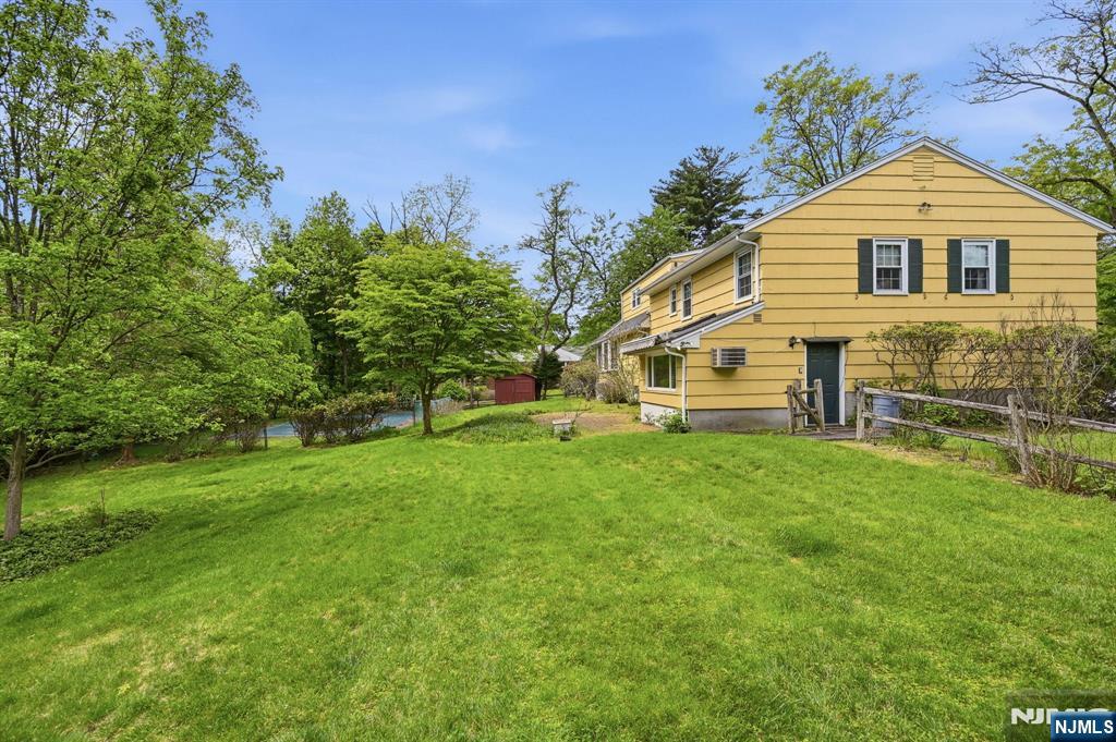 16 Pinecrest Drive — photo 27