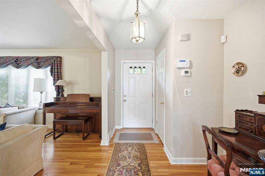 16 Pinecrest Drive - Photo 5