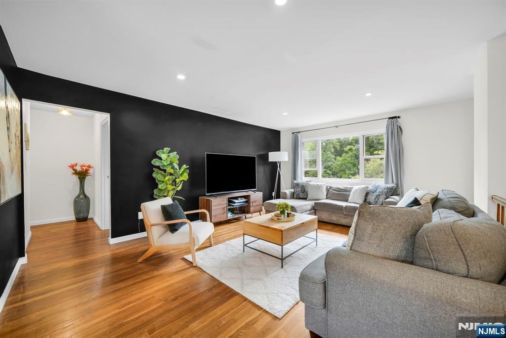 43 Conforti Avenue 60 - Photo 4