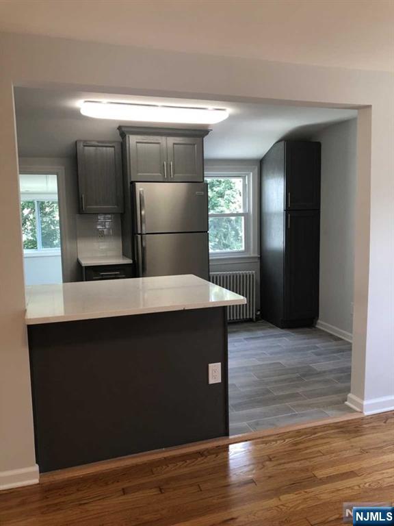 3-33 31st Street 2nd flr - Photo 5