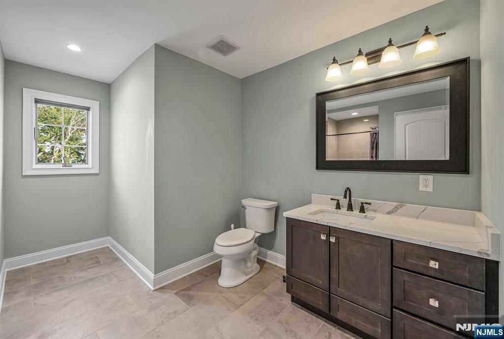 5 Vernon View Drive — photo 28