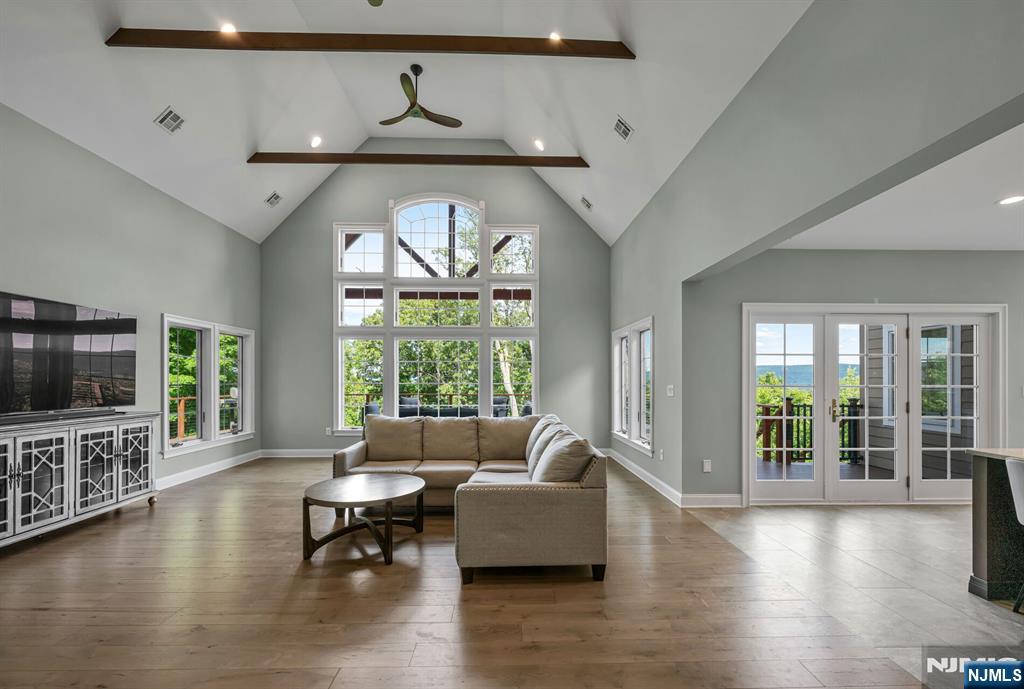 5 Vernon View Drive — photo 6