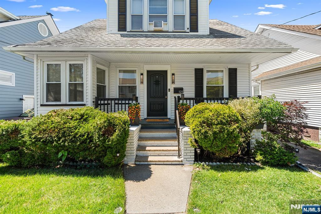 121 Smallwood Avenue - Photo 5