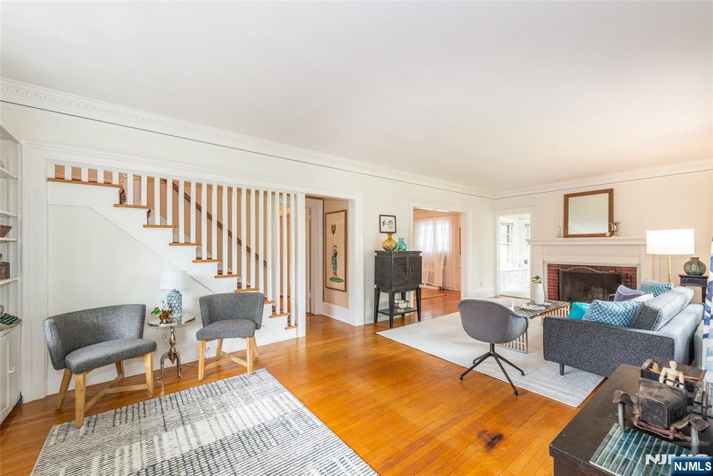 33 Prescott Avenue - Photo 2