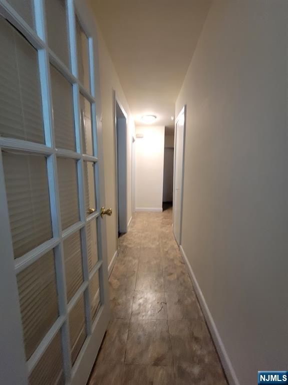 33 N Maple Avenue Apt 1 Left - Photo 3