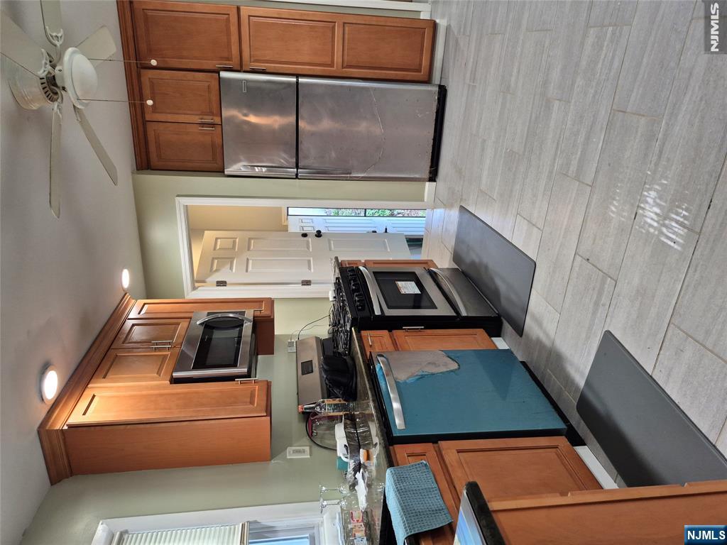 369-375 28th Street - Photo 5