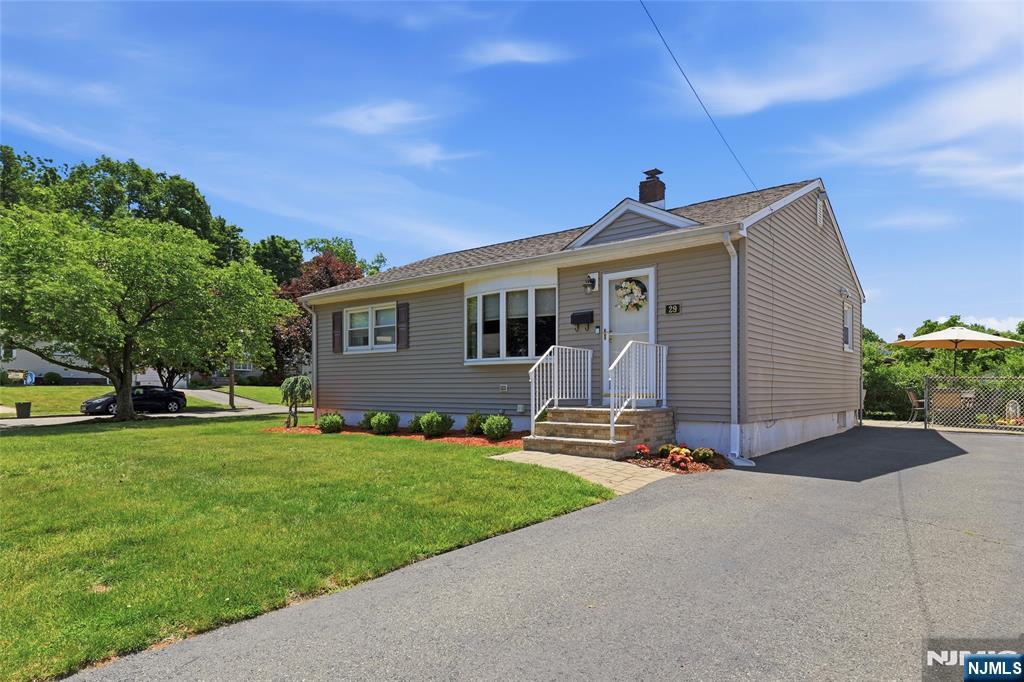 29 Corsi Road - Photo 3