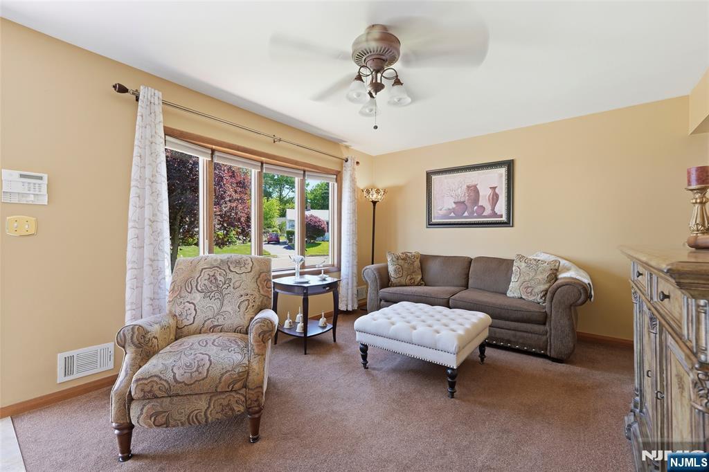 29 Corsi Road - Photo 5