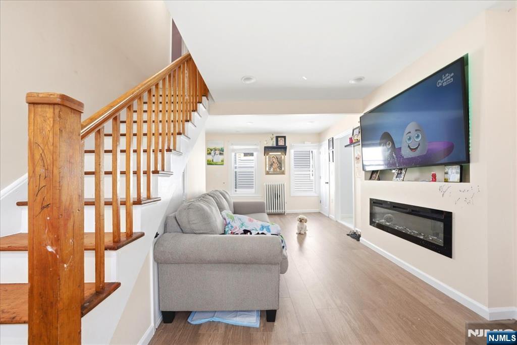 56 Ashland Avenue - Photo 4