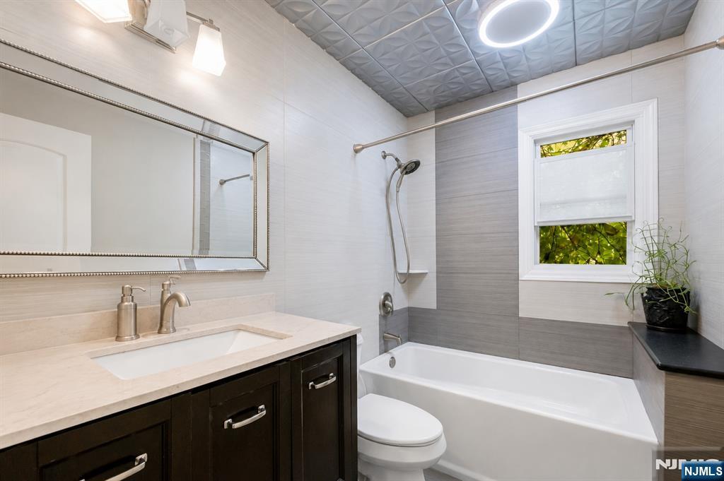 310 Ruckman Road — photo 15