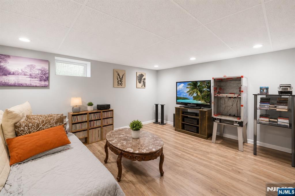 310 Ruckman Road — photo 19