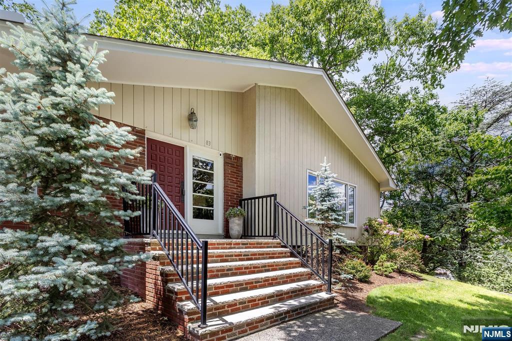 83 Brookside Terrace - Photo 2