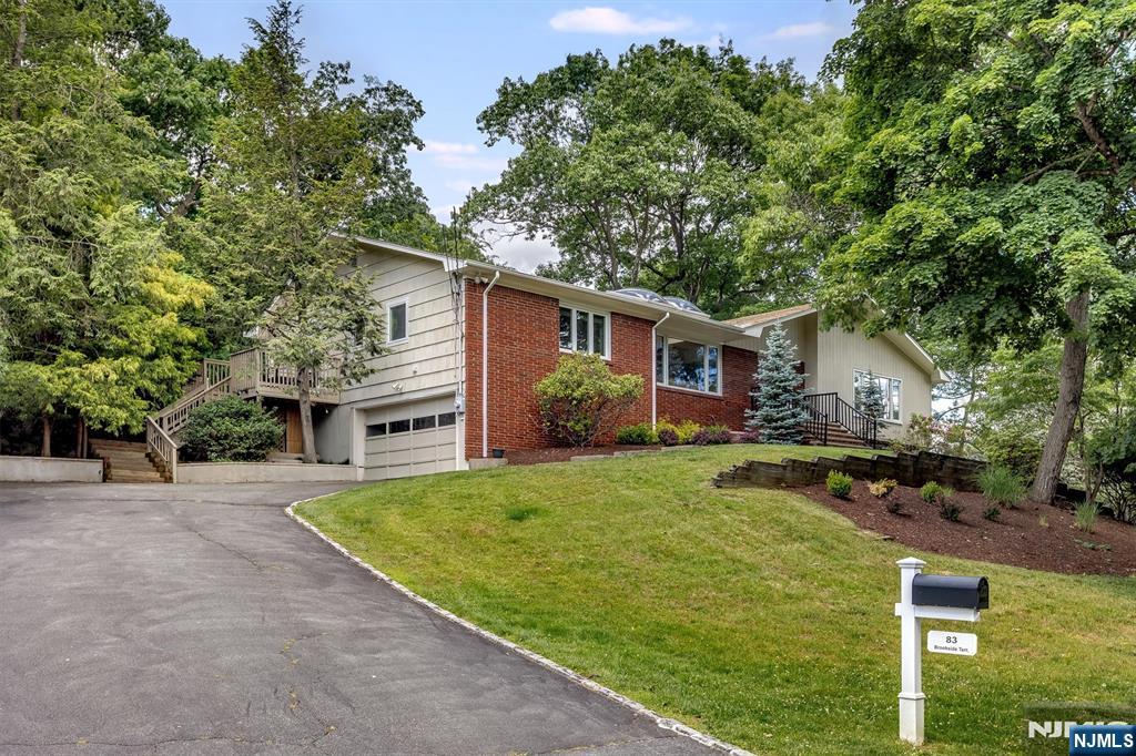 83 Brookside Terrace - Photo 4