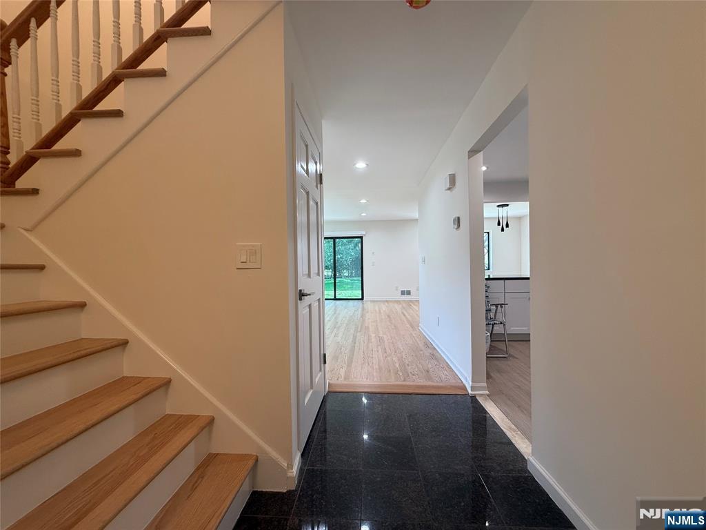 26 Linwood Avenue - Photo 2