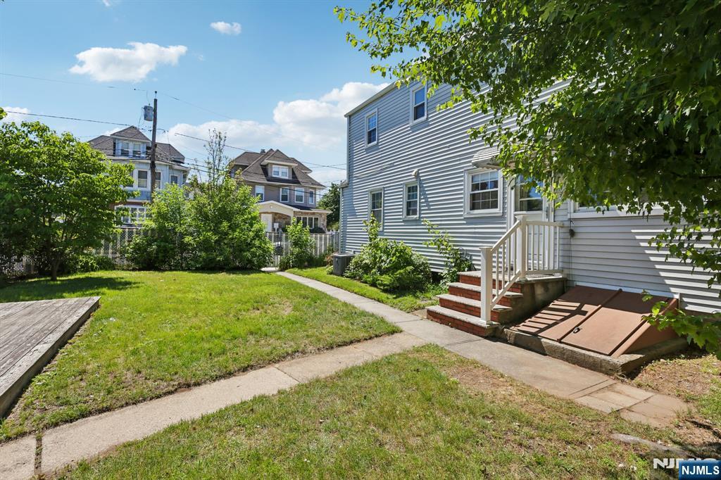 251 Main Street - Photo 3