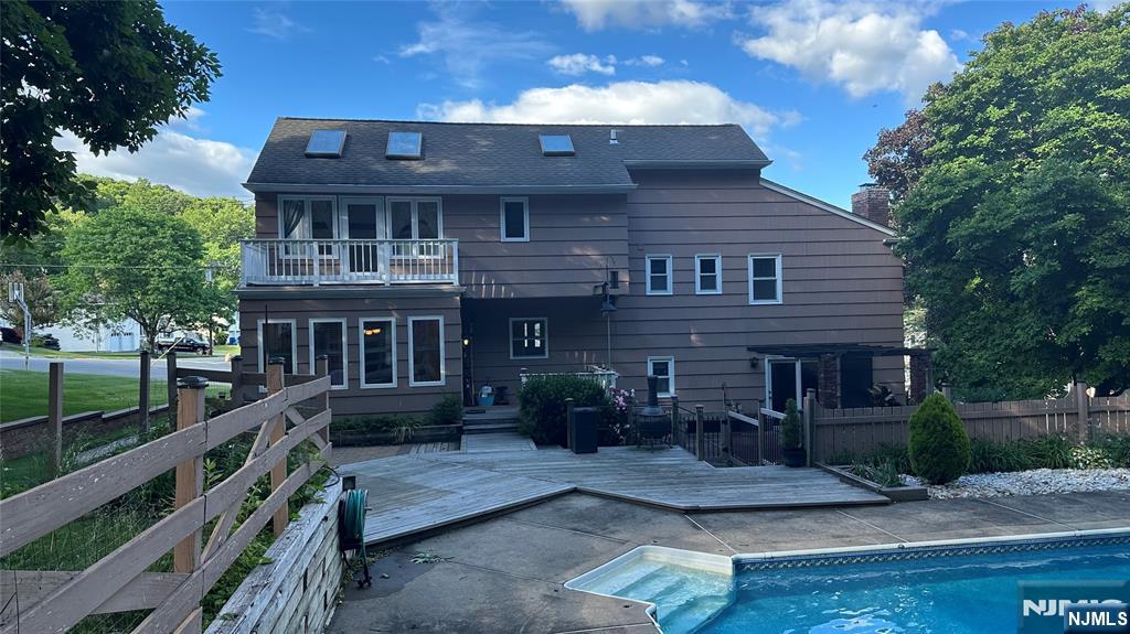19 McKinley Drive - Photo 3
