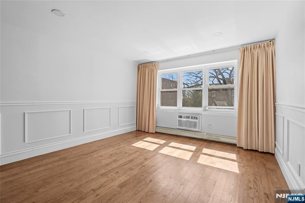 25 Jefferson Street 4E - Photo 4