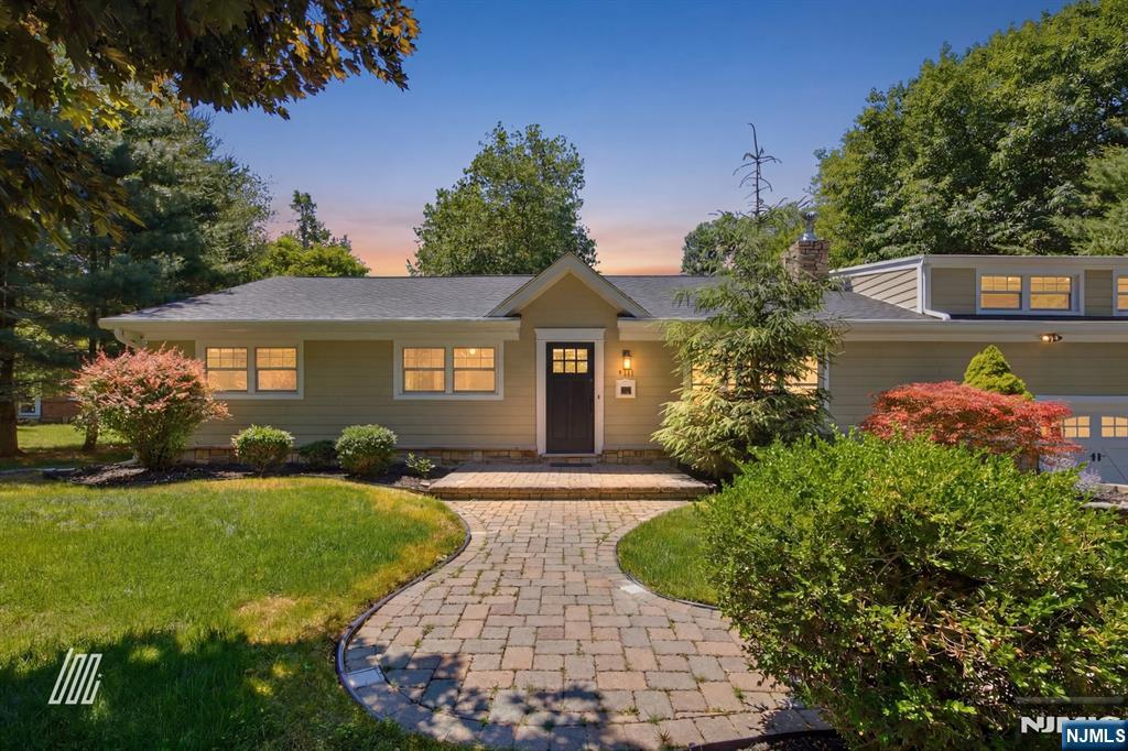 309 Spring Lane - Photo 1