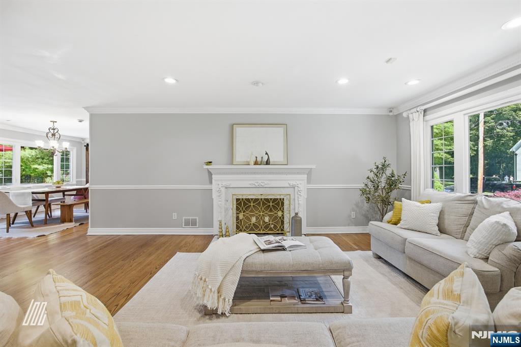 309 Spring Lane - Photo 4