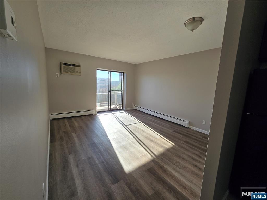 100 2nd Street 104 - Photo 4