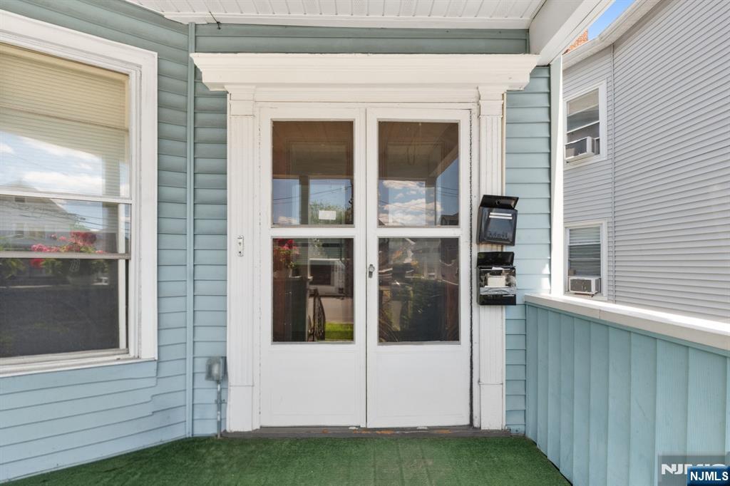 16 Madison Avenue - Photo 3