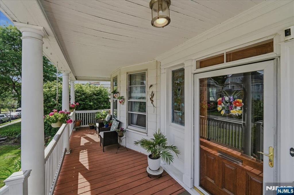 42 Rossmore Place - Photo 3