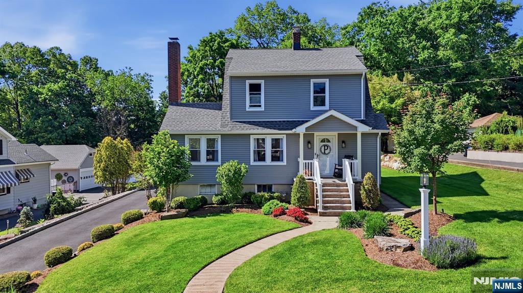47 Gionti Place - Photo 1