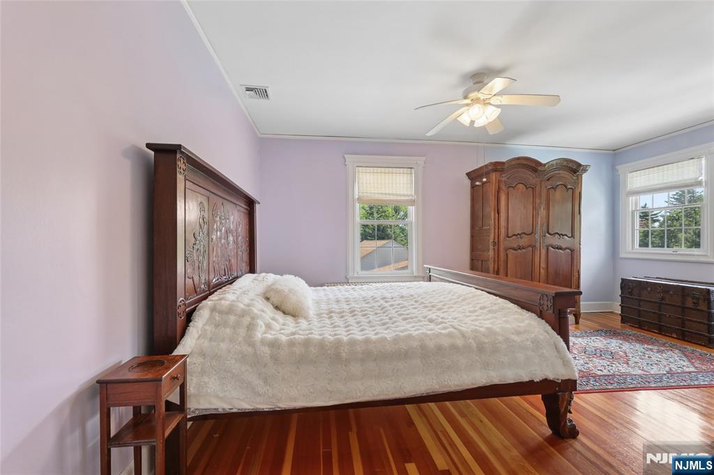 260 Knickerbocker Road — photo 20