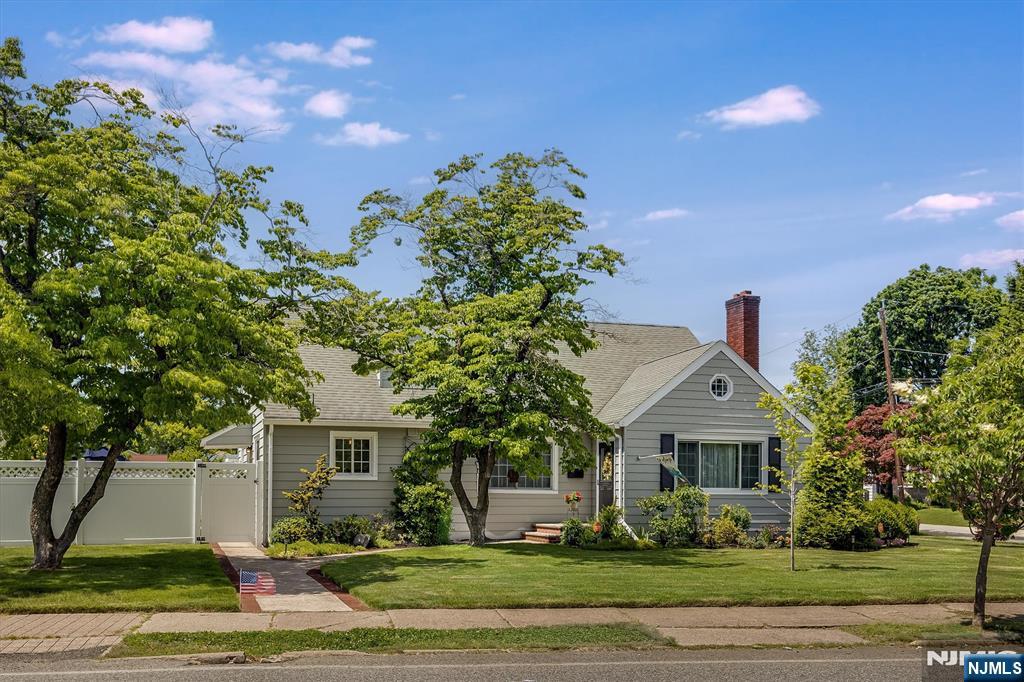 98 Totowa Road - Photo 2