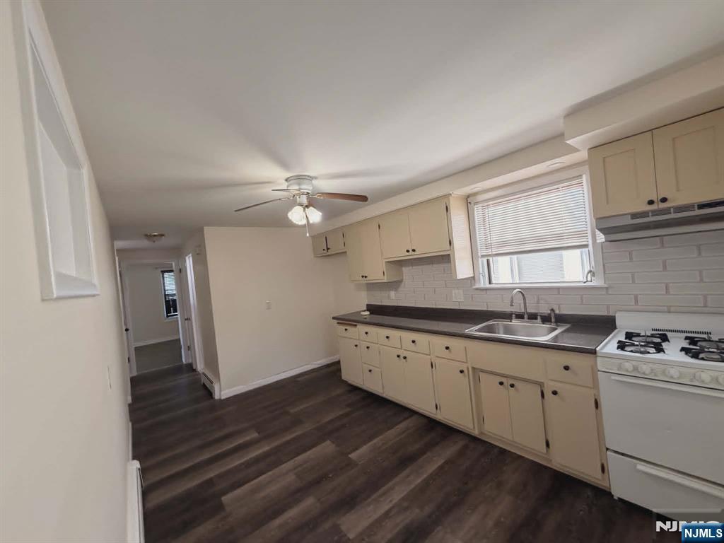 355 Devon Street - Photo 4