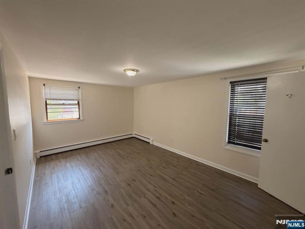355 Devon Street - Photo 5