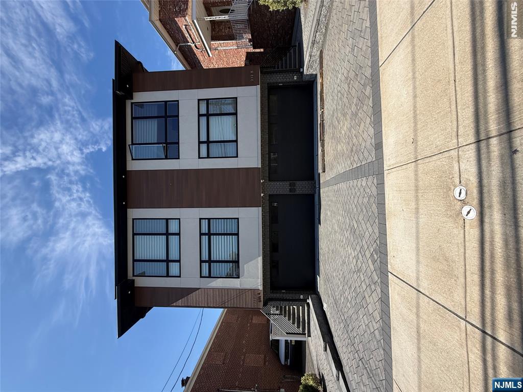 232 E Columbia Avenue A - Photo 1