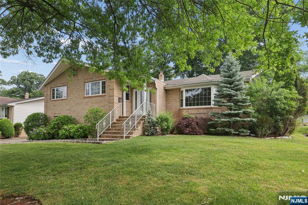 153 Charlotte Place — photo 28