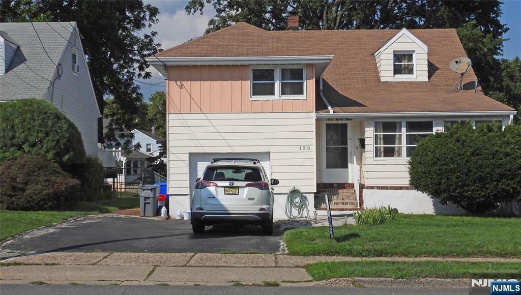 133 Baldwin Avenue - Photo 1