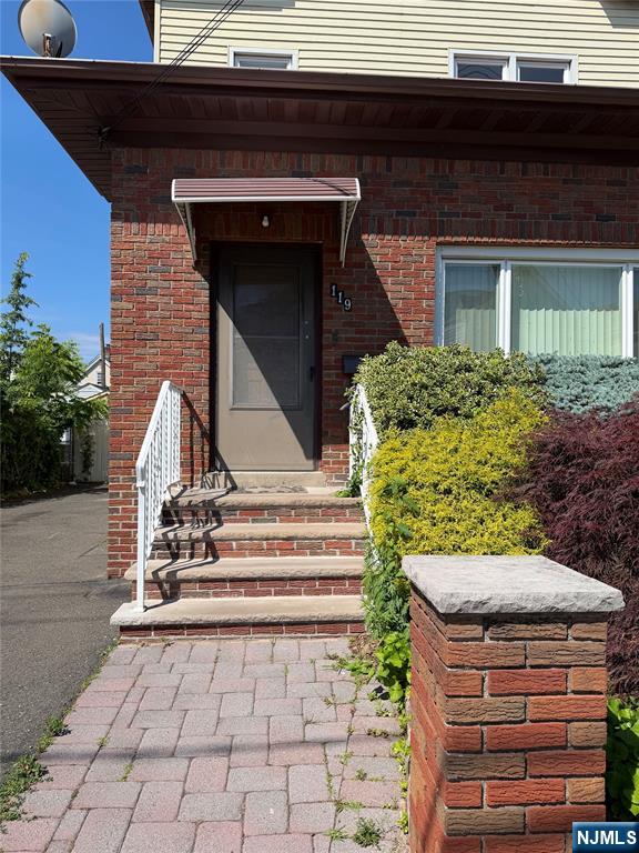 119 Marsellus Place 2 - Photo 4