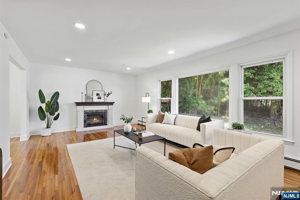 23 John Street - Photo 2