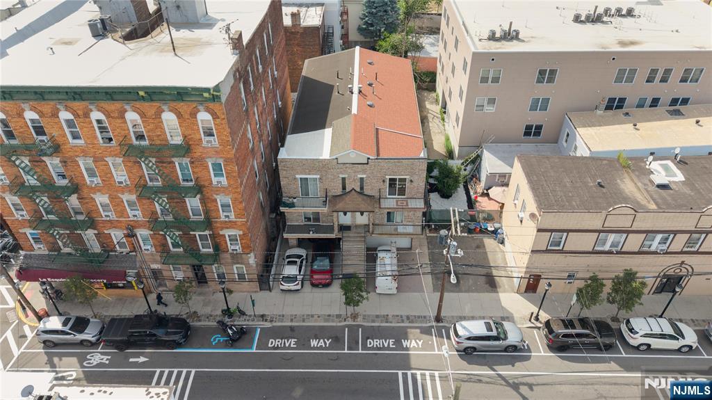 2705 Central Avenue - Photo 2