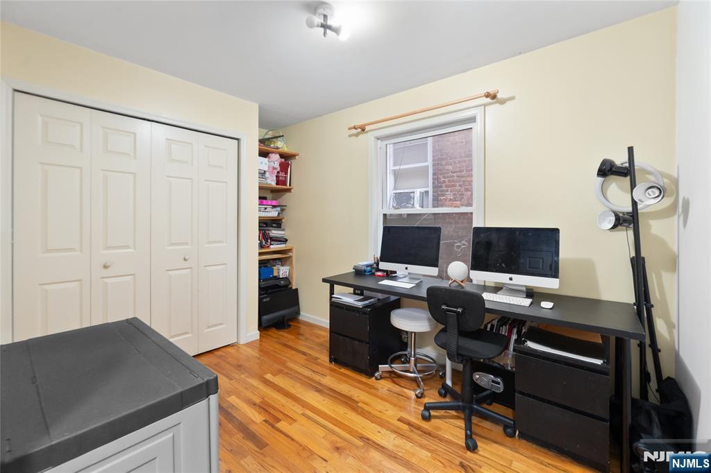 2705 Central Avenue — photo 15