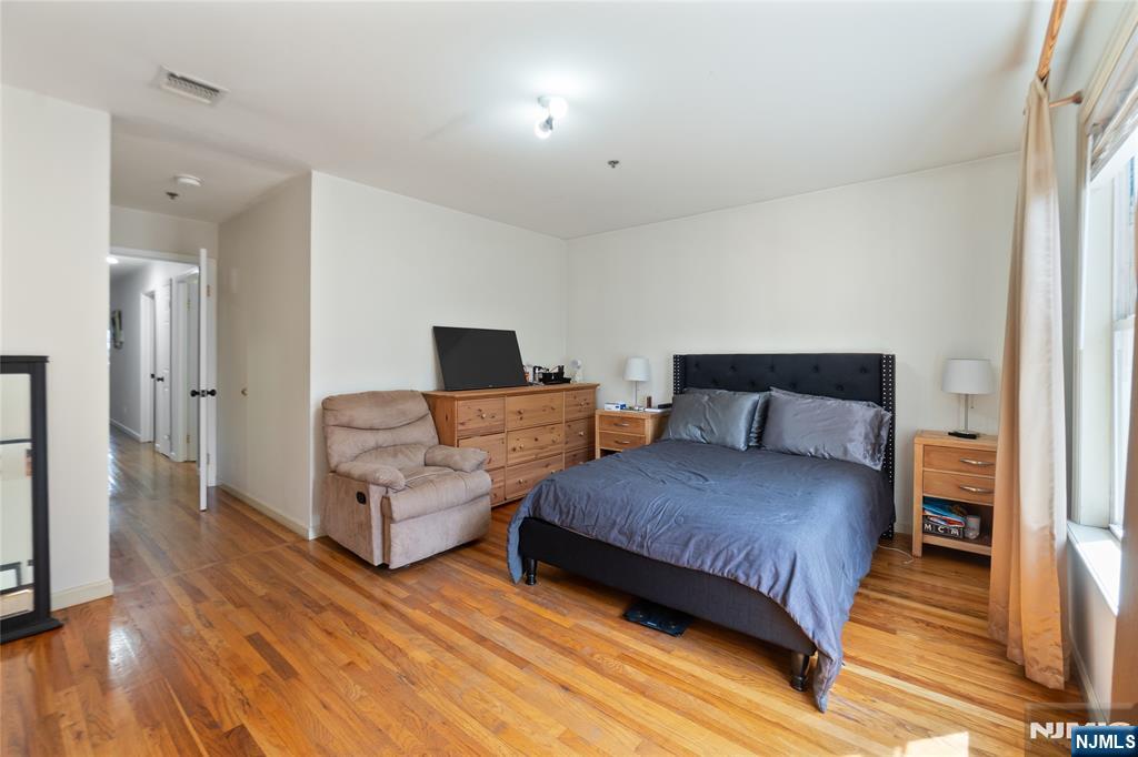 2705 Central Avenue — photo 22