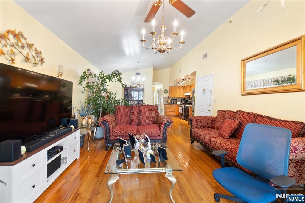 2705 Central Avenue — photo 27