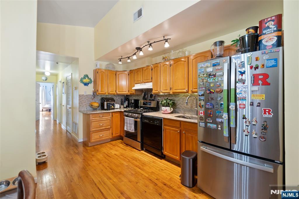 2705 Central Avenue — photo 31