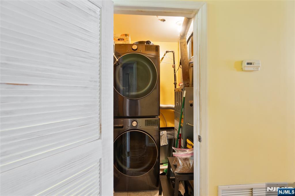 2705 Central Avenue — photo 33