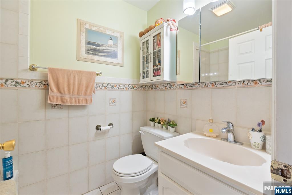 2705 Central Avenue — photo 37