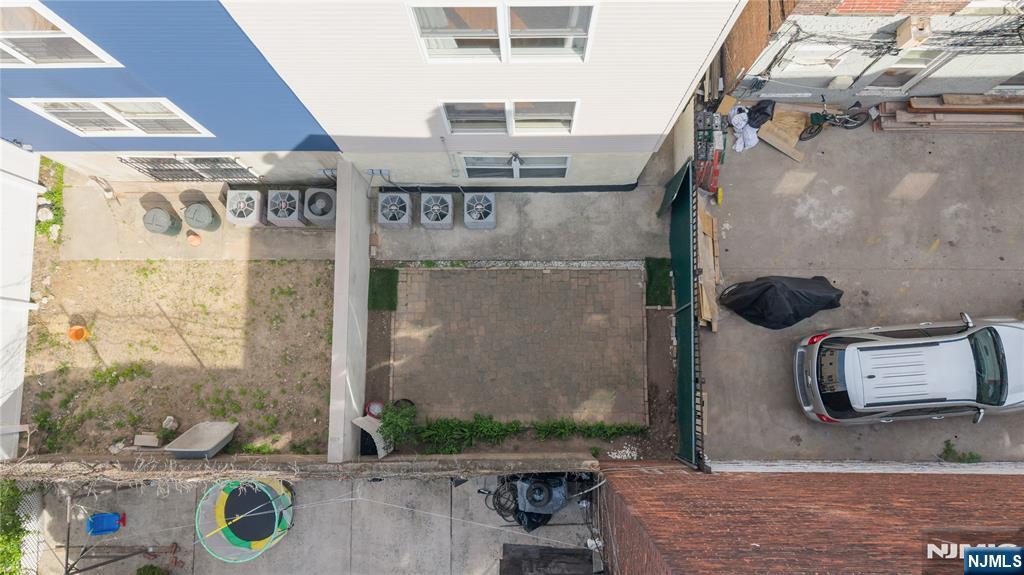 2705 Central Avenue — photo 44