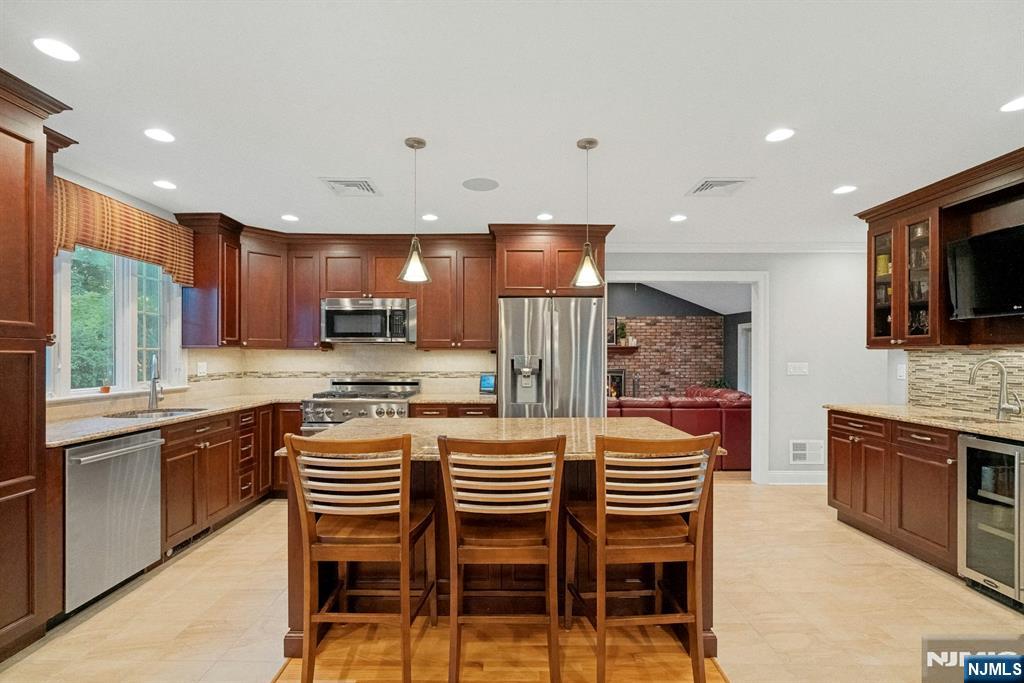 195 Overlook Place — photo 8