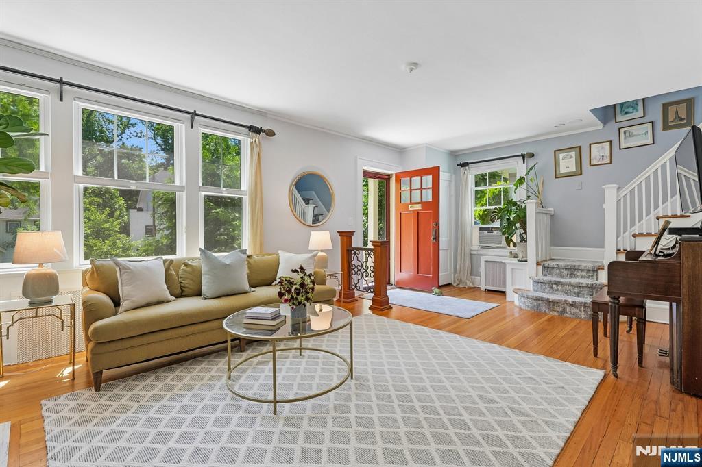 31 Macopin Avenue - Photo 3