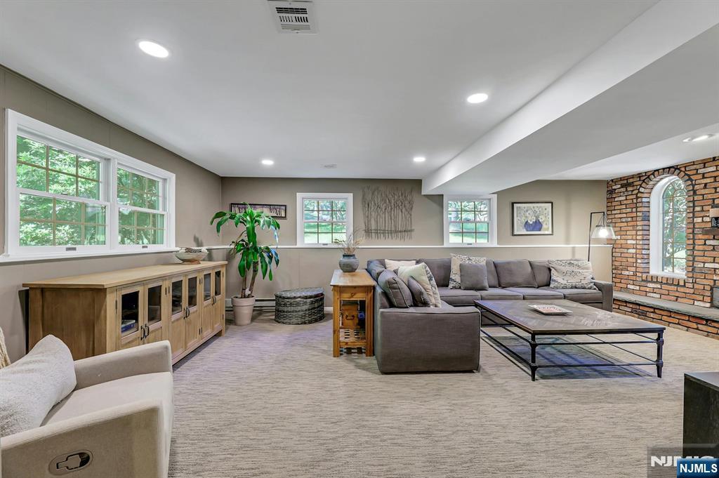 598 Whitenack Road - Photo 5
