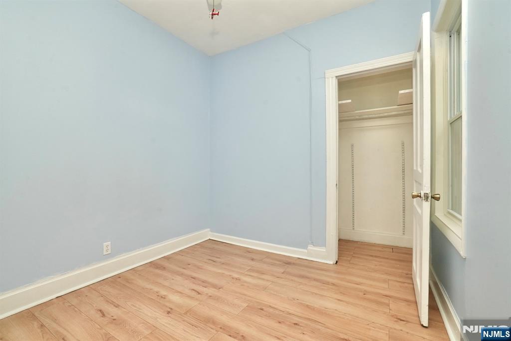 83 Berkeley Avenue — photo 9